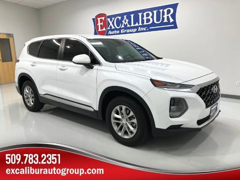 Used 2019 Hyundai Santa Fe SE FWD image 1