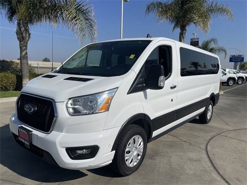 Used 2021 Ford Transit 350 XLT image 4