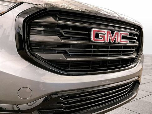 Used 2021 GMC Terrain SLT w/ Elevation Edition AWD/4WD image 29