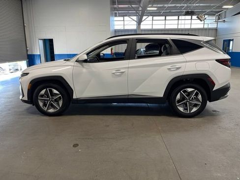 Used 2025 Hyundai Tucson SEL FWD image 6