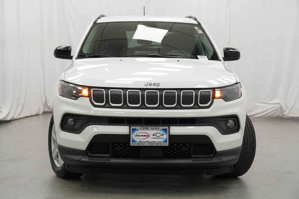Used 2022 Jeep Compass Latitude FWD image 11