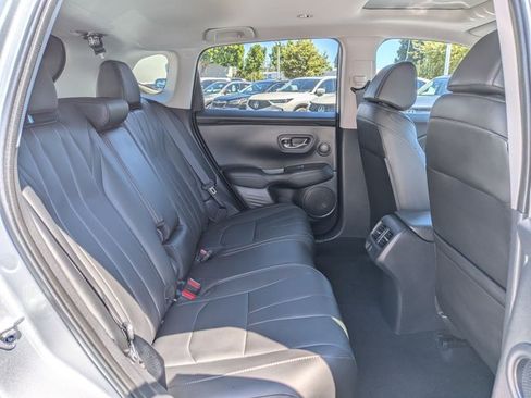 Certified 2025 Acura ADX AWD image 19