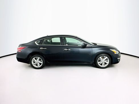 Used 2013 Nissan Altima 2.5 SV FWD image 10