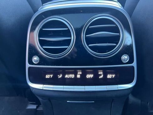 Used 2016 Mercedes-Benz S 63 AMG 4MATIC Sedan w/ Rear Seat Package image 16
