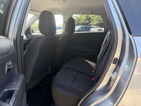 Used 2022 Mitsubishi Outlander Sport LE FWD image 13
