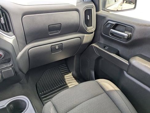 Used 2024 Chevrolet Silverado 1500 Custom Trail Boss AWD/4WD image 17
