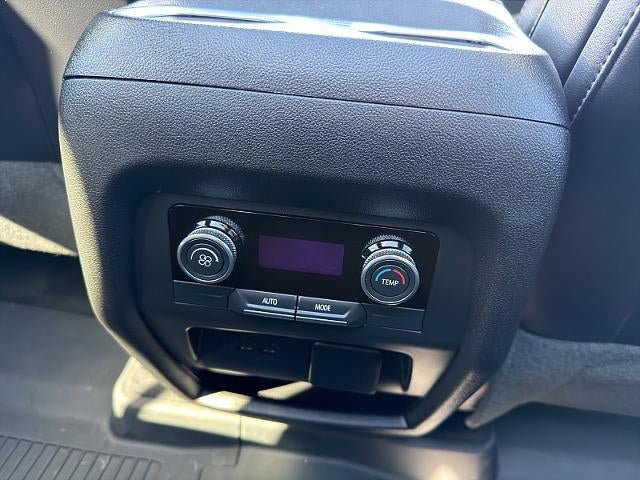 Used 2025 Buick Enclave Sport Touring w/ Super Cruise Package AWD/4WD image 20