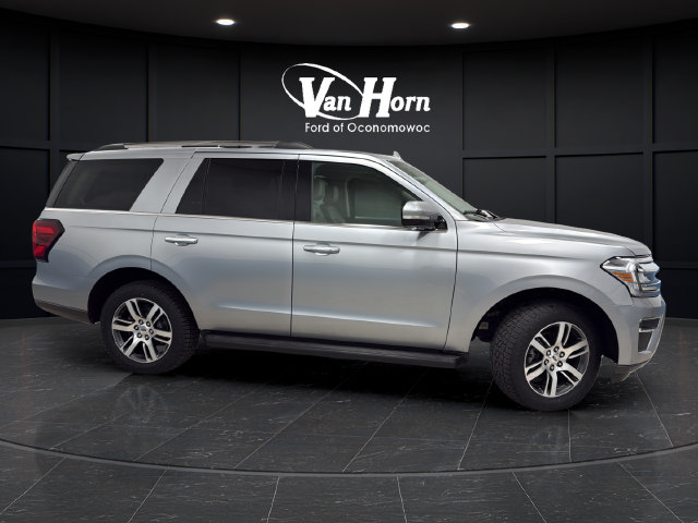 Used 2024 Ford Expedition Limited AWD/4WD image 8