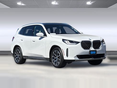Used 2026 BMW X3 xDrive30i w/ Premium Package AWD/4WD image 7