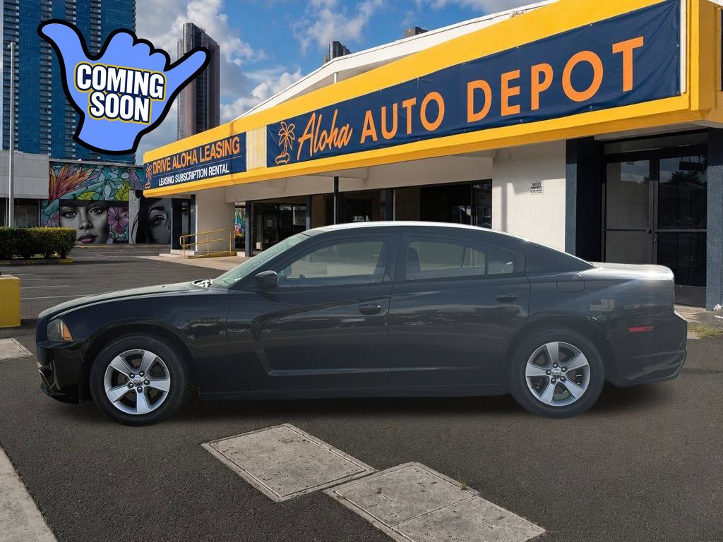 Used 2014 Dodge Charger SE RWD image 2