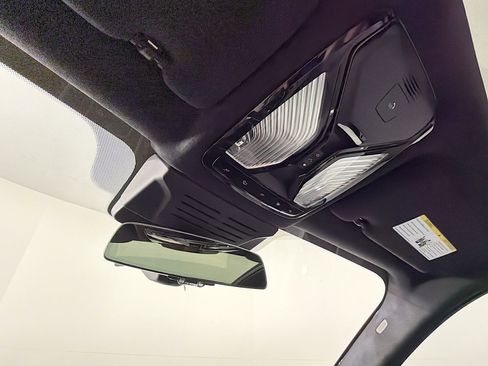 Certified 2023 BMW X7 xDrive40i w/ Premium Package image 20