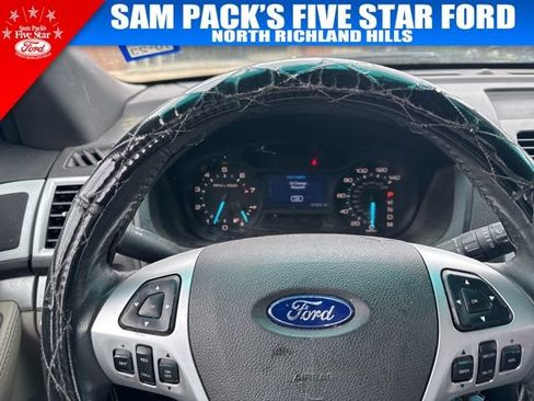 Used 2011 Ford Explorer XLT image 6