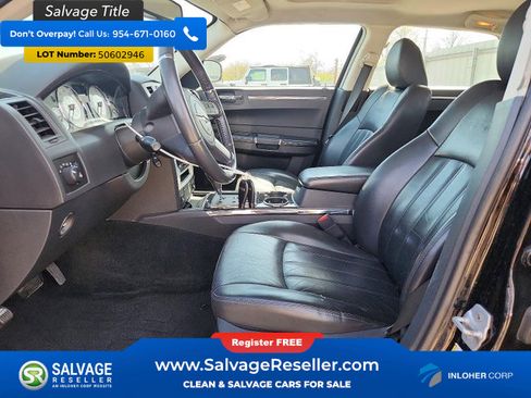 Used 2010 Chrysler 300 S image 9