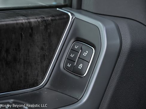 Used 2022 Ford F150 Lariat image 14