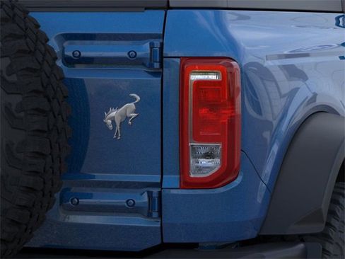New 2025 Ford Bronco 2-Door w/ Sasquatch Package image 23