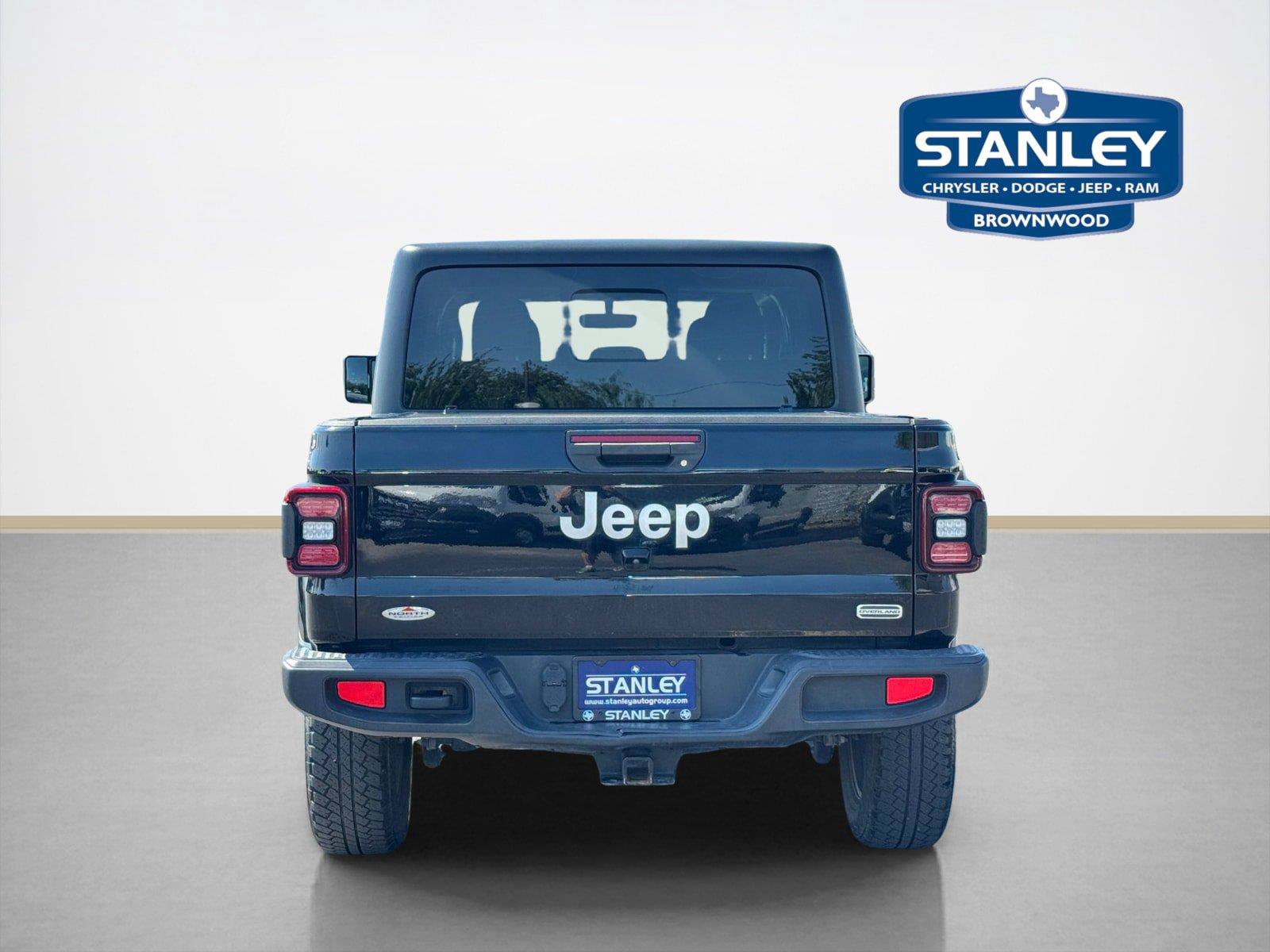 Used 2020 Jeep Gladiator Overland AWD/4WD image 7