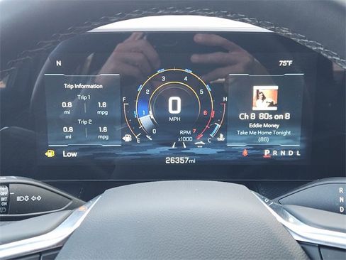 Used 2025 Chevrolet Equinox LT FWD image 7