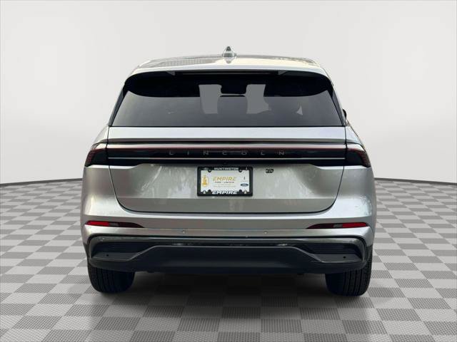 Used 2026 Lincoln Nautilus Premier w/ Equipment Group 102A AWD/4WD image 6