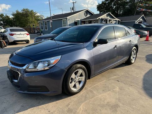 Used 2014 Chevrolet Malibu LS FWD image 3