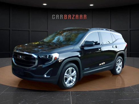Used 2018 GMC Terrain SLE w/ Driver Convenience Package image 2