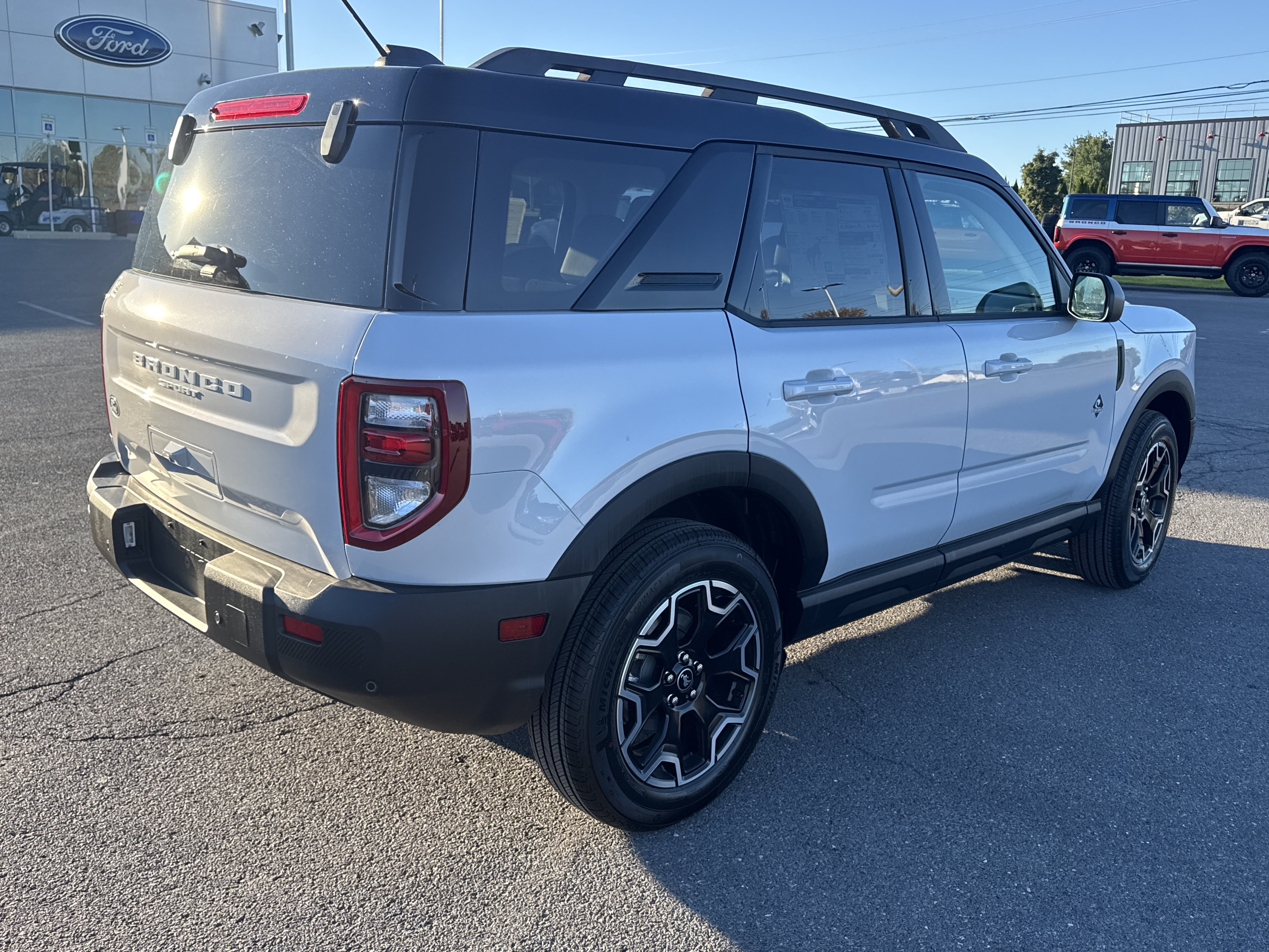 New 2026 Ford Bronco Sport Outer Banks w/ Interior Protection Package AWD/4WD image 3