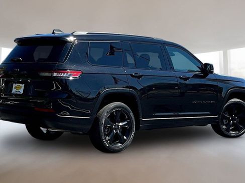 Used 2024 Jeep Grand Cherokee L Altitude AWD/4WD image 6