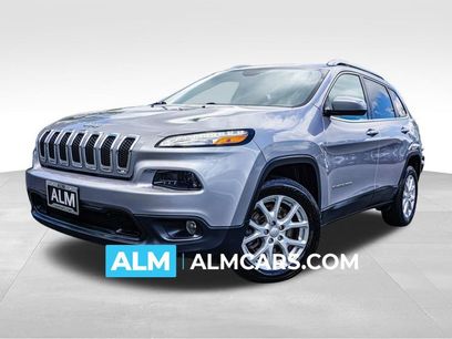 Used 2017 Jeep Cherokee Latitude w/ Comfort & Sound Group