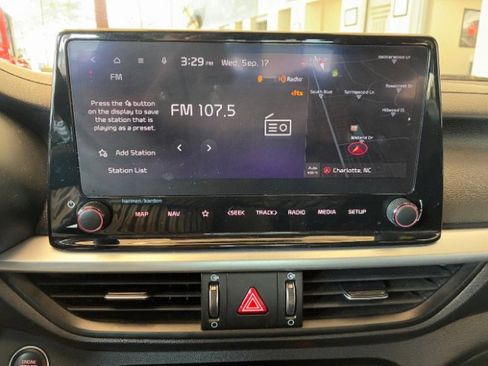 Used 2023 Kia Forte GT-Line w/ GT-Line Premium Package image 23