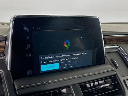 Used 2023 Chevrolet Suburban Premier image 22