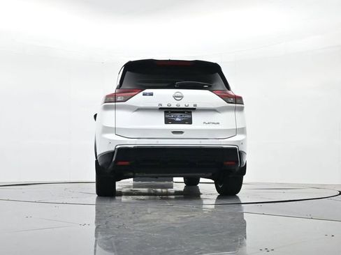 Used 2025 Nissan Rogue Platinum w/ Platinum Premium Package FWD image 42