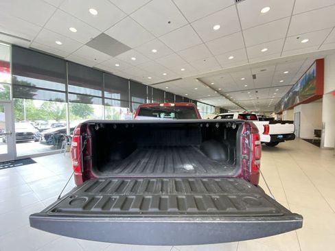 Used 2019 RAM 1500 Laramie w/ Sport Appearance Package AWD/4WD image 26