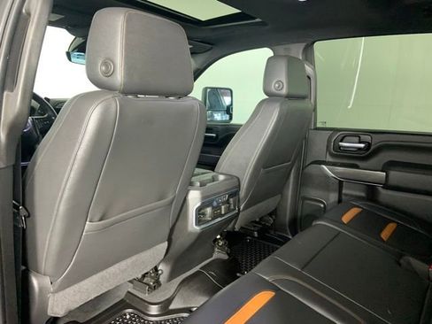 Used 2021 GMC Sierra 2500 AT4 w/ AT4 Premium Plus Package AWD/4WD image 20