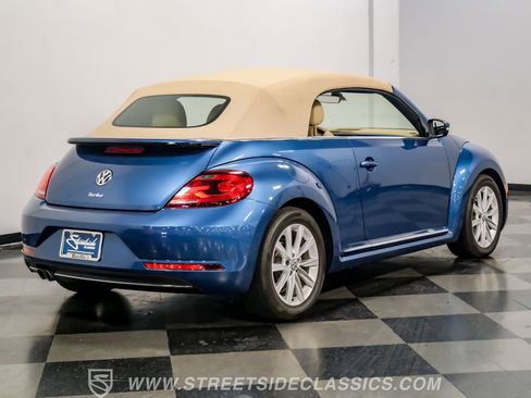 Used 2019 Volkswagen Beetle 2.0T Final Edition SEL image 11