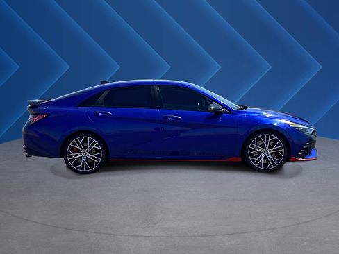 Used 2022 Hyundai Elantra N FWD image 2