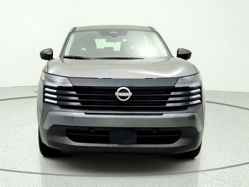 Used 2025 Nissan Kicks S FWD image 2