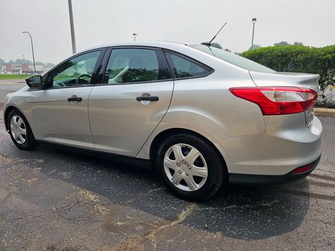 Used 2014 Ford Focus S FWD image 5