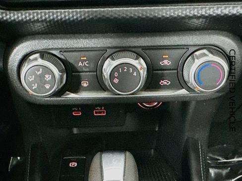 Certified 2024 Nissan Kicks SV FWD image 15