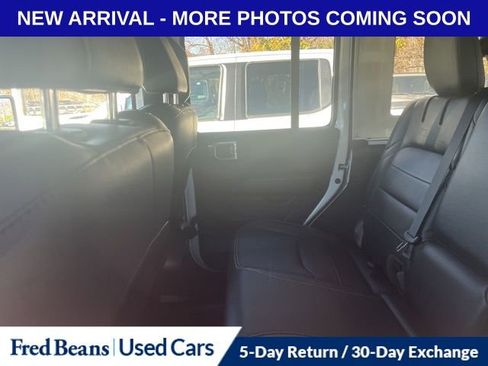 Used 2022 Jeep Wrangler Unlimited Sahara w/ Cold Weather Group image 11