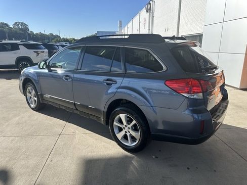 Used 2014 Subaru Outback 2.5i Limited image 8