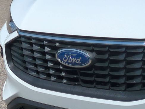 Used 2023 Ford Escape Active FWD image 12