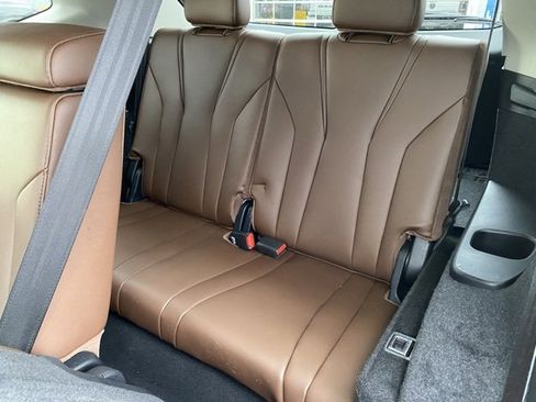 Used 2023 Acura MDX SH-AWD w/ Technology Package image 35