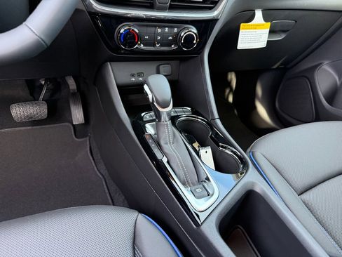 New 2026 Buick Encore GX Sport Touring image 23