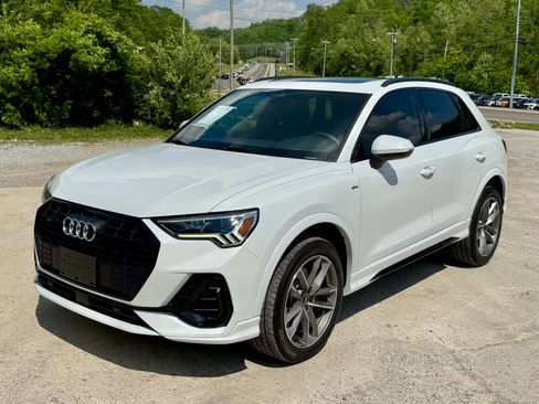 Used 2021 Audi Q3 2.0T Premium Plus image 2