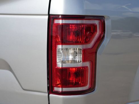 Used 2018 Ford F150 XL w/ Equipment Group 101A Mid RWD image 19