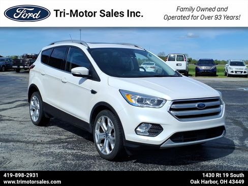 Used 2019 Ford Escape Titanium AWD/4WD image 1