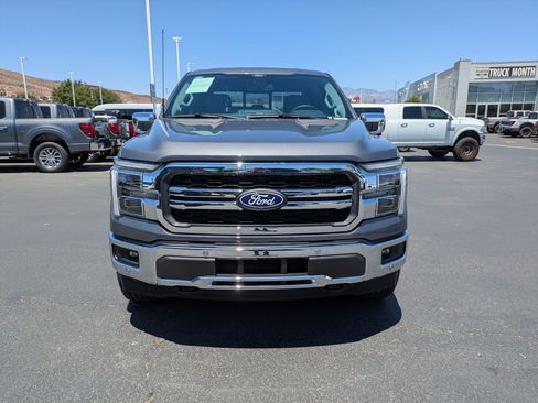 Used 2025 Ford F150 Lariat w/ Equipment Group 501A Mid AWD/4WD image 9