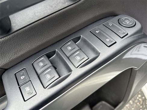 Used 2015 Chevrolet Silverado 1500 LT image 13