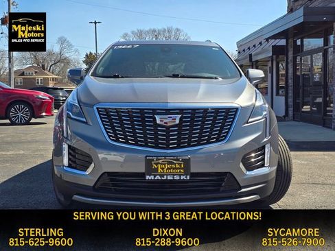 Used 2023 Cadillac XT5 Premium Luxury image 2