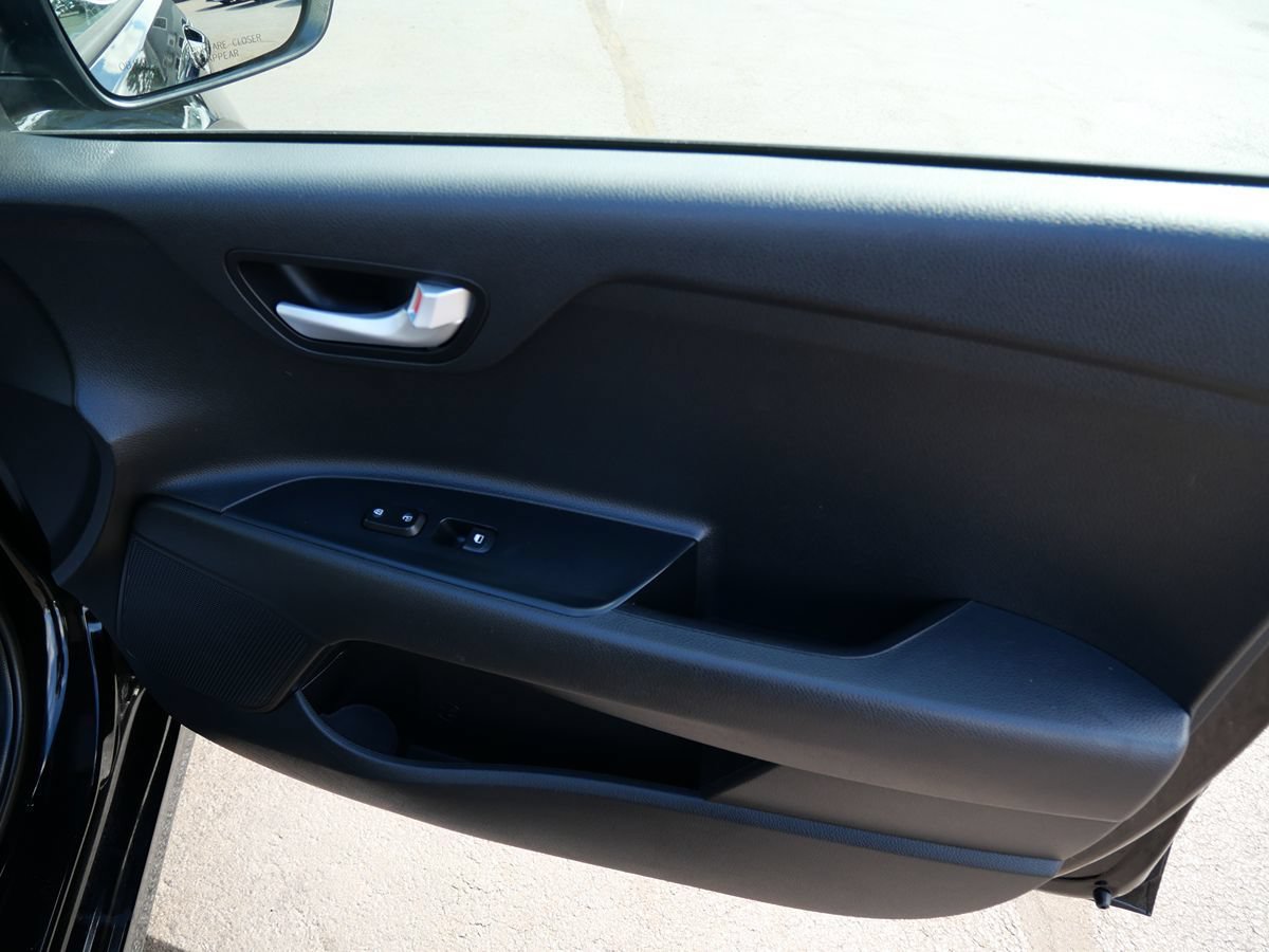 Used 2020 Kia Rio S FWD image 19