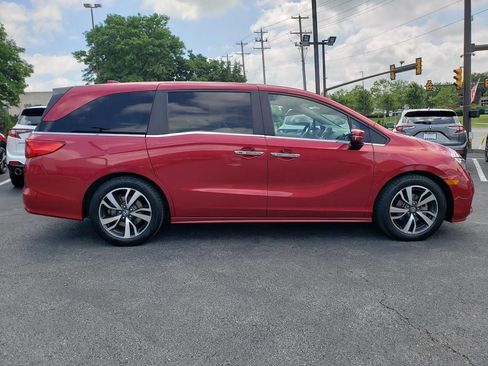 Used 2022 Honda Odyssey Touring image 10